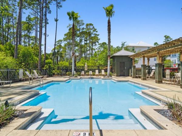 Four Bedroom Walk to Beach Rental Home in Seacrest