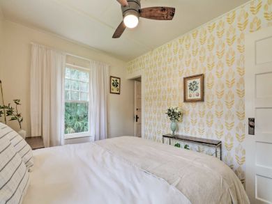 Other Cities  Florida Home 933399