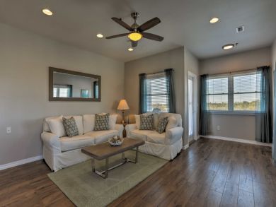 Pensacola Beach Home 933409