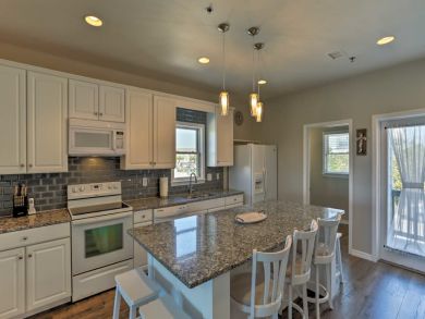 Pensacola Beach Home 933409