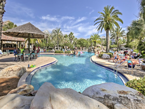 Gated Community with Pool & Spa 3 Bedroom Home in Destin