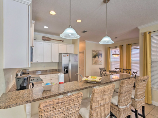Gated Community with Pool & Spa 3 Bedroom Home in Destin