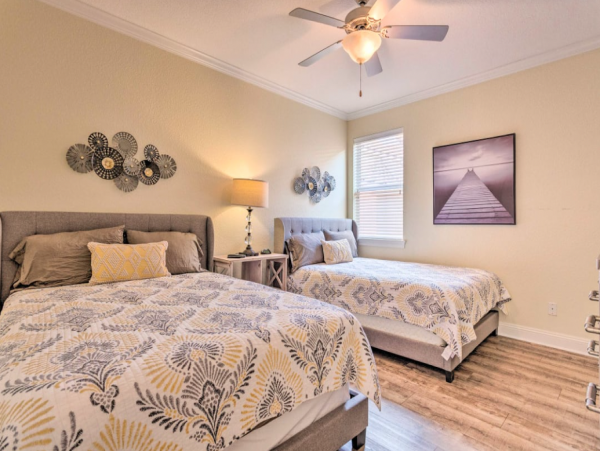 Gated Community with Pool & Spa 3 Bedroom Home in Destin