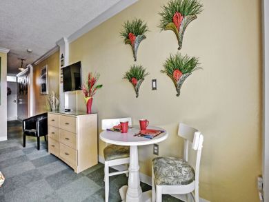 Daytona Beach Home 933424