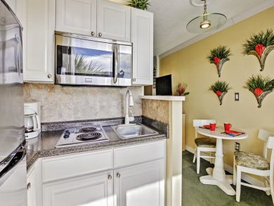 Daytona Beach Home 933424