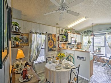 Fort Myers Home 933425