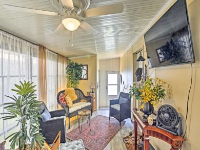 Fort Myers Home 933425
