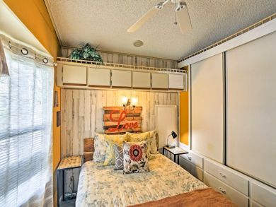 Fort Myers Home 933425