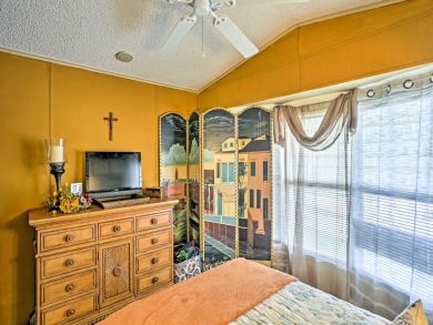 Fort Myers Home 933425