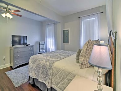 St. Petersburg Home 933427
