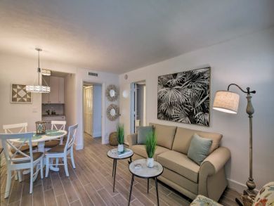 Naples Home 933428