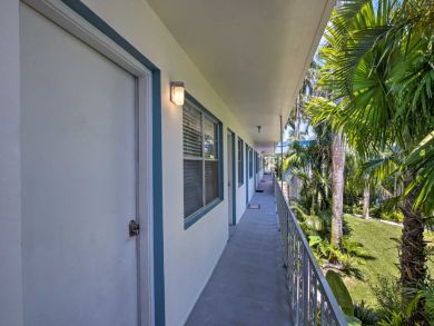 Naples Home 933428