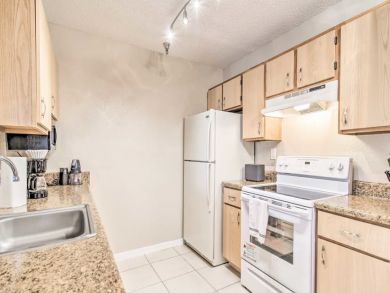 St. Petersburg Home 933431