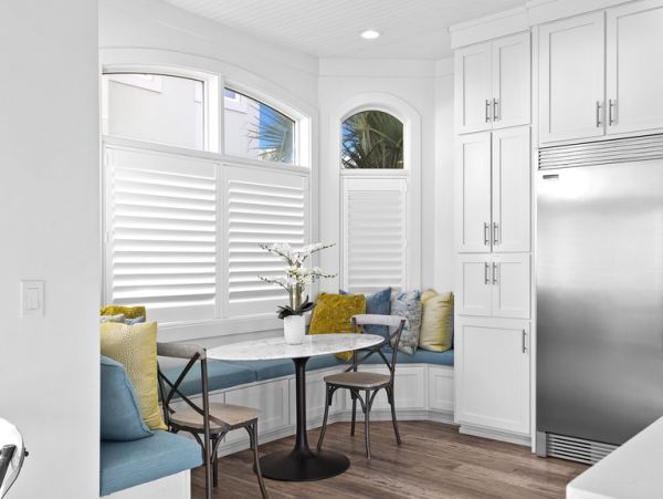 Destin Luxury Vacation Accommodation on Beach
