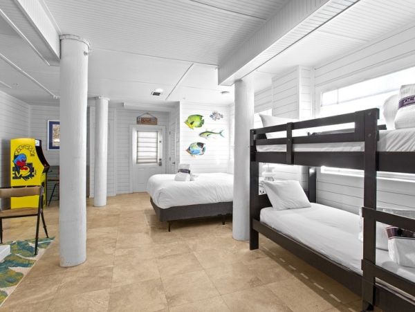 Destin Luxury Vacation Accommodation on Beach