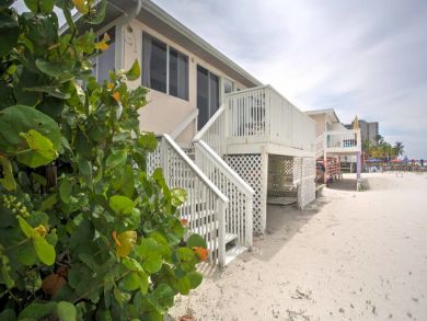 Fort Myers Home 933440