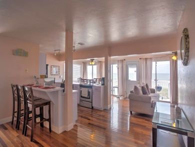 Fort Myers Home 933440