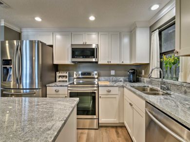 Daytona Beach Home 933442