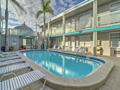 Clearwater Home 933451