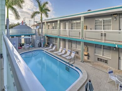 Clearwater Home 933451
