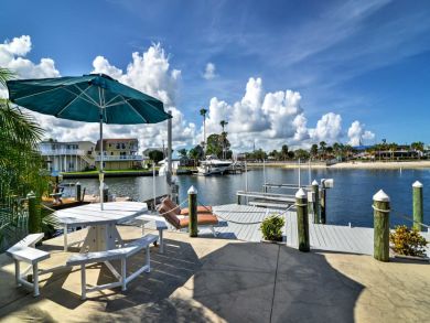 Tampa Home 933454