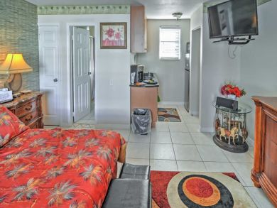 Clearwater Home 933456