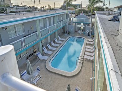 Clearwater Home 933456