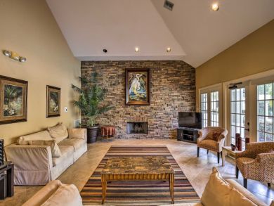Clearwater Home 933464