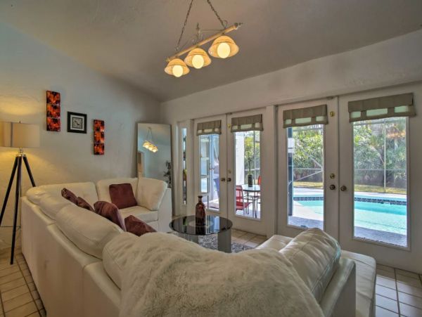 Two Bedroom Vacation Home with Private Caged Pool Sleeps 8