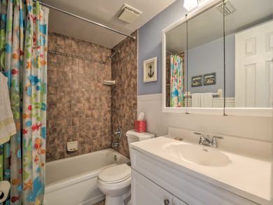 St. Augustine Home 933470