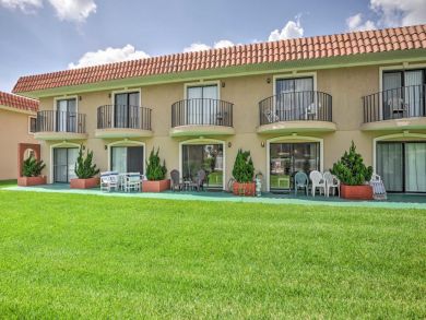 St. Augustine Home 933470