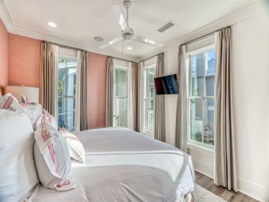 Lovely Six Bedroom Vacation Home in Santa Rosa Beach Lovely Six Bedroom Vacation Home in Santa Rosa Beach