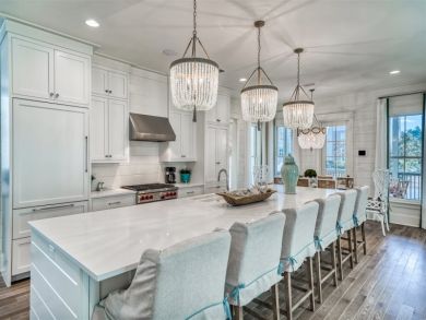 Lovely Six Bedroom Vacation Home in Santa Rosa Beach Lovely Six Bedroom Vacation Home in Santa Rosa Beach