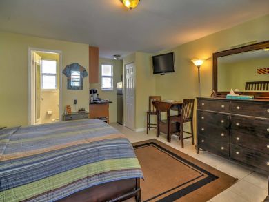 Clearwater Home 933479