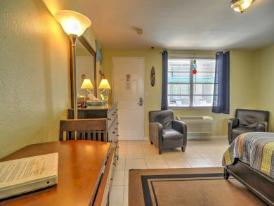Clearwater Home 933479