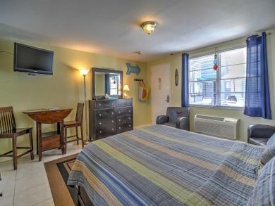 Clearwater Home 933479