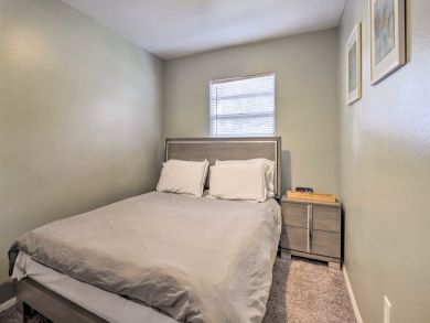 Tampa Home 933487 Tampa Home 933487