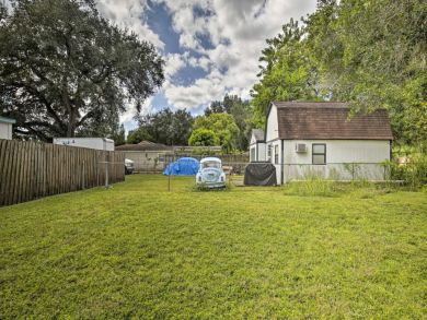 Tampa Home 933487 Tampa Home 933487
