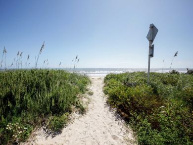 Daytona Beach Home 933489
