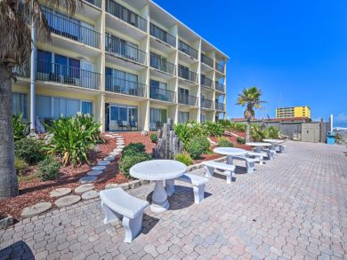 Daytona Beach Home 933493