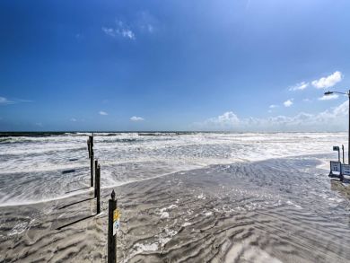 Daytona Beach Home 933493