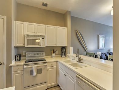 Fort Myers Home 933498