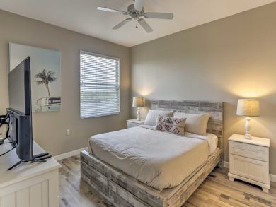 Fort Myers Home 933498