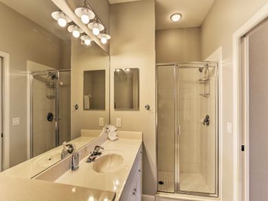 Fort Myers Home 933498
