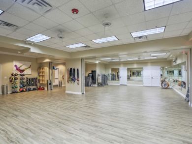 Fort Myers Home 933498