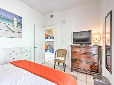 Destin Home 933522