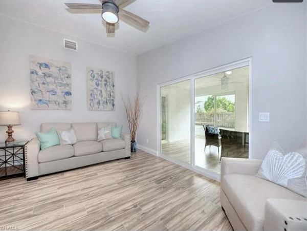 Naples Three Bedroom Rental Home with Caged Pool
