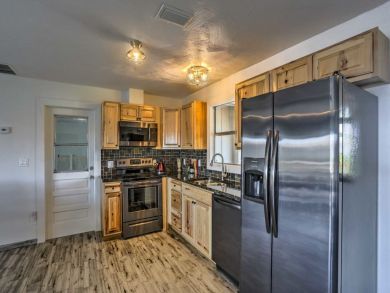 Fort Myers Home 933539