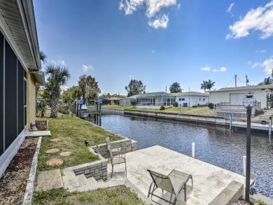 Fort Myers Home 933539