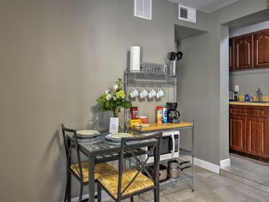 Tampa Home 933546